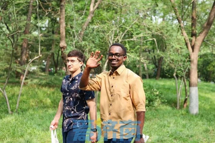 “泉”在济南过暑假｜大舜文化研学、诗词答对、为大熊猫庆生......济南公园景区活动精彩不断