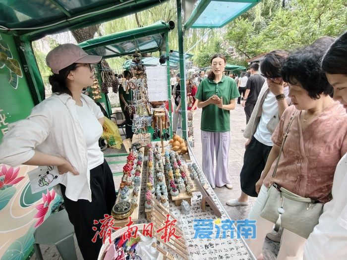 端午浓情满泉城 天下第一泉景区民俗市集热闹非凡