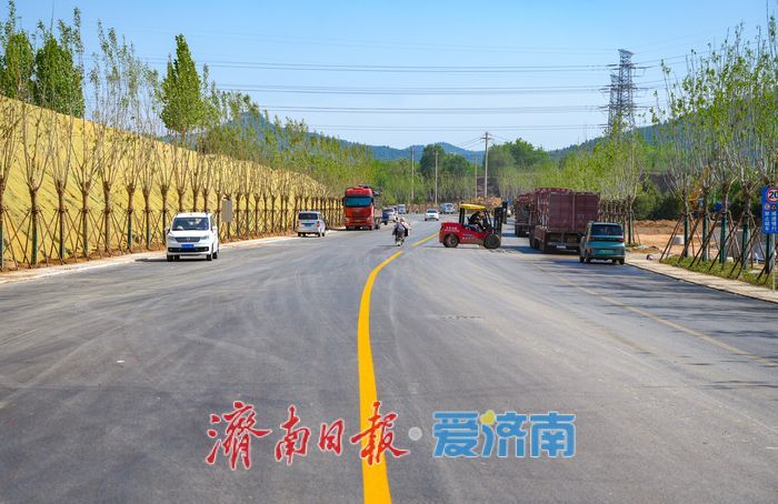 新拓宽的济南港九路即将正式通车