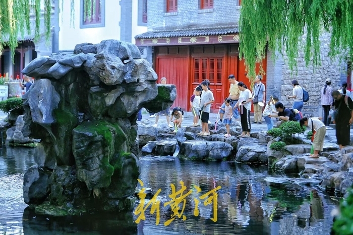 一年四季 泉在济南丨抓住暑假的尾巴，亲泉戏水就到济南这里