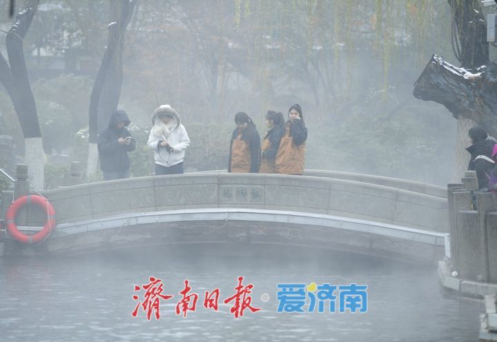 一年四季 泉在济南｜雪润趵突绘仙境，水位创近十年历史同期最高