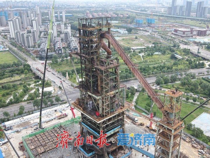 济钢3200立方米高炉“转型” 打造工业文化潮流新地标