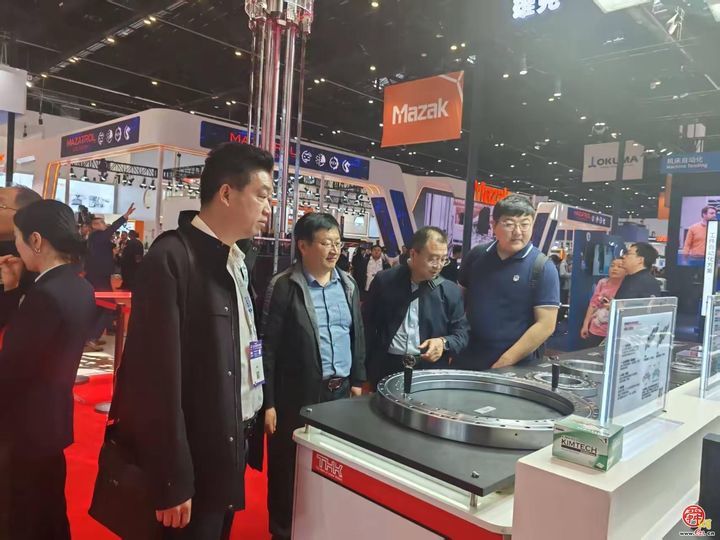 章丘区普集商会前往北京第十九届中国国际机床展参观考察