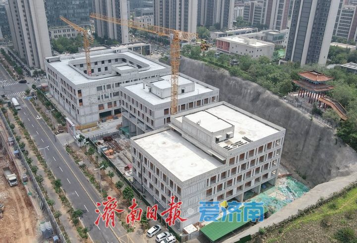 项目强省会｜济南中央商务区国际学校和科教中心项目主体结构混凝土浇筑完成