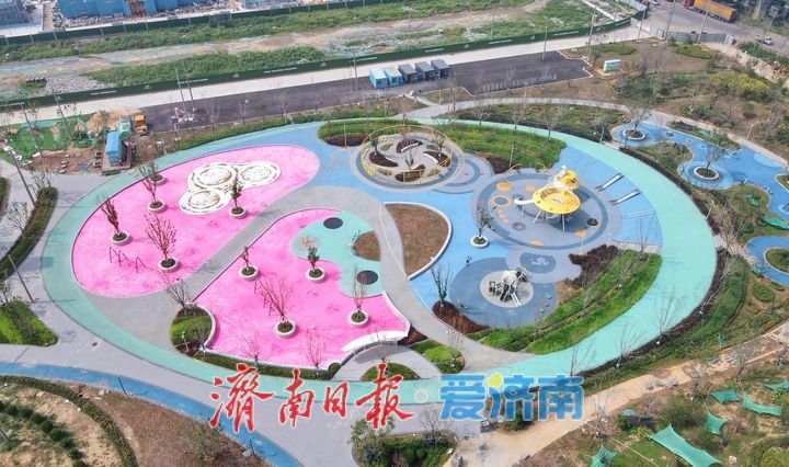 彩色步道串联活力与自然 丁太鲁绿带公园主打运动风