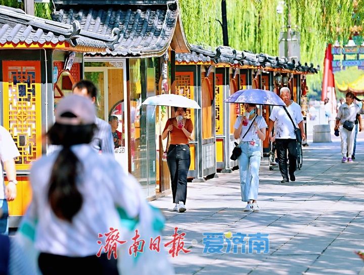 赏花季催热泉城“春日经济”