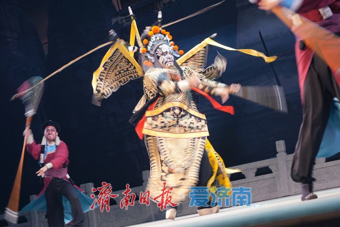 非遗莱芜梆子“台前幕后” 坚守匠心的交响与传承