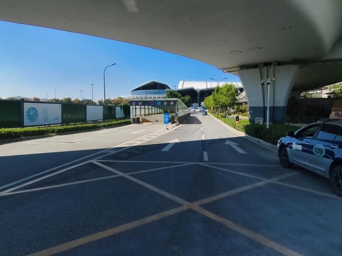 济南东站夜间交通新变化：增设5处网约车上客点，候车排队空间增至763米