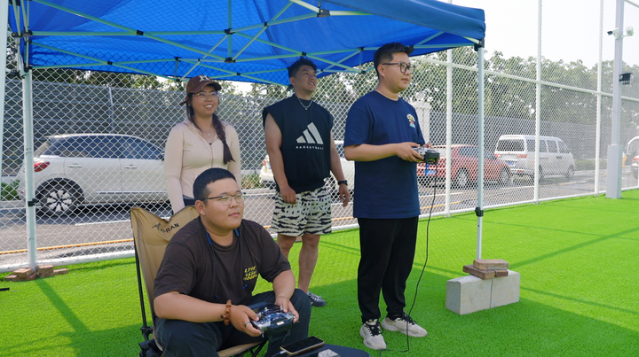 从“黑飞”到“持证上岗”：无人机飞手百万缺口催生考证热潮