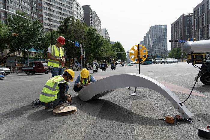 项目强省会｜济南工业南路LED路灯升级改造，五一“高光”迎客