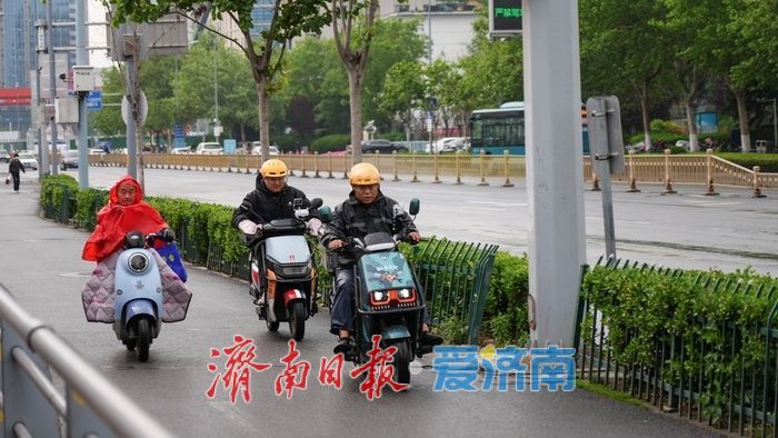 济南午后阵雨突袭降温，明日晴热天气再次“上线”