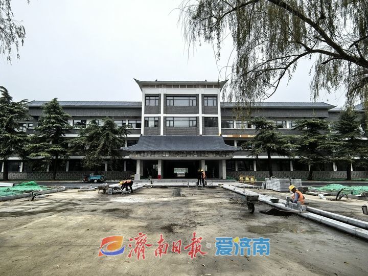 千年古镇上新了