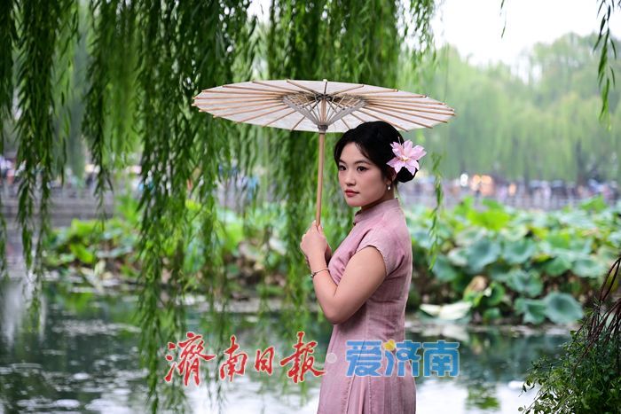 一年四季 泉在济南 