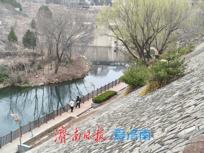 春风拂绿历阳湖 泉城醉美入画来