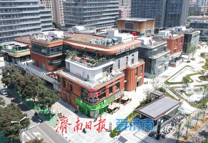 项目强省会｜济南CBD首座低密度“公园商业开放式”街区露新颜