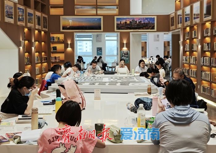 “历下记忆”项目启动首展定格CBD腾飞 8年航拍影像呈现中央商务区成长轨迹