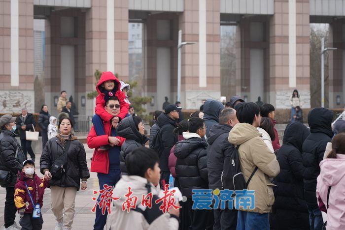 “泉”在济南过大年 