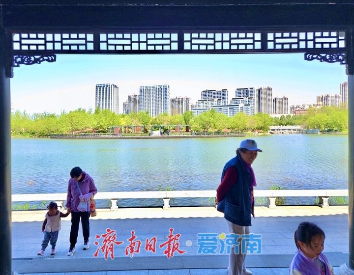 济南：生态画卷伴城而绘 诗和远方就在身边