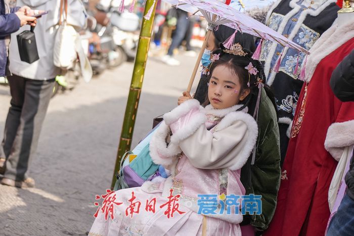 错峰畅游泉城，尽享惬意时光