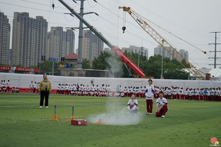 逐梦九天致敬航天 科普育人筑梦未来 ——济南二中成功举办2026年第二届“中国航天日”主题活动
