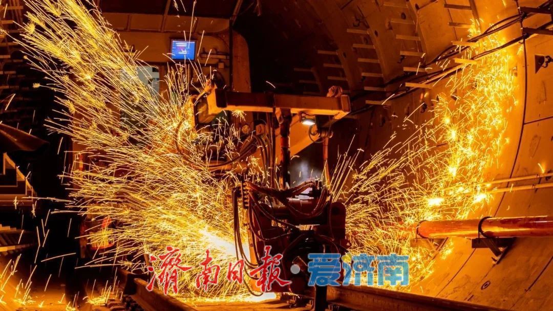 济南轨道交通4号线全线“轨通”！