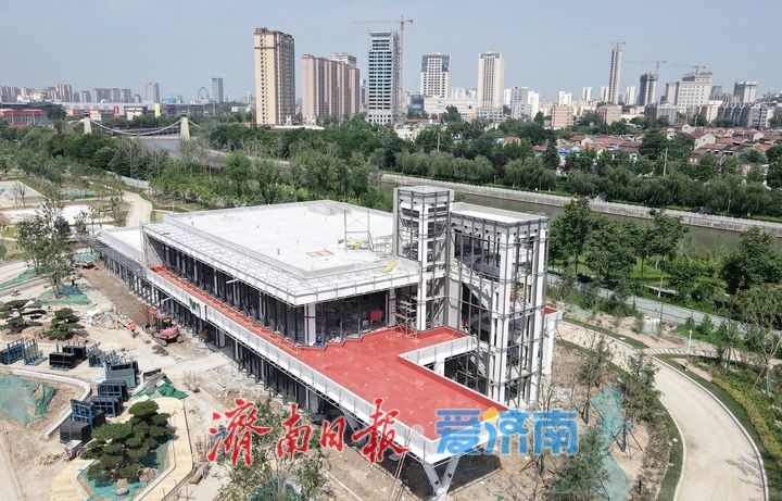 小清河畔新添滨河社区公园