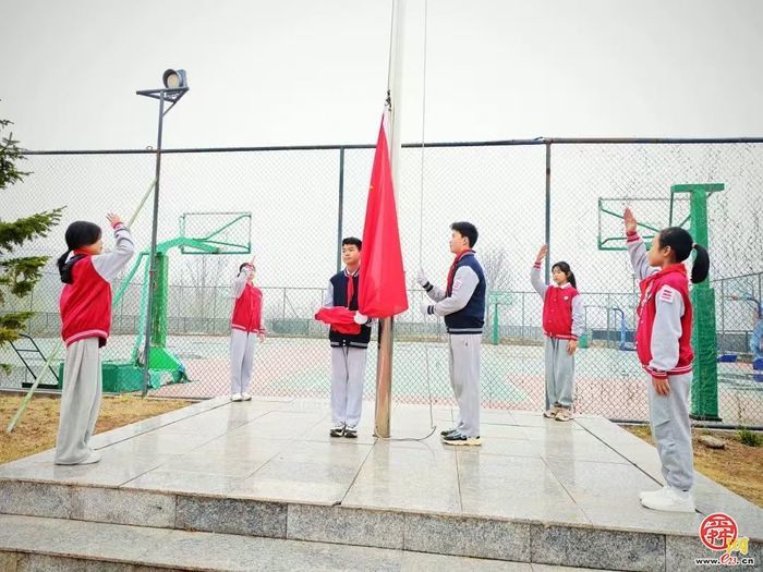 你好，火星！你好，童年！济南市市中区泉泽小学趣味性开学第一课！