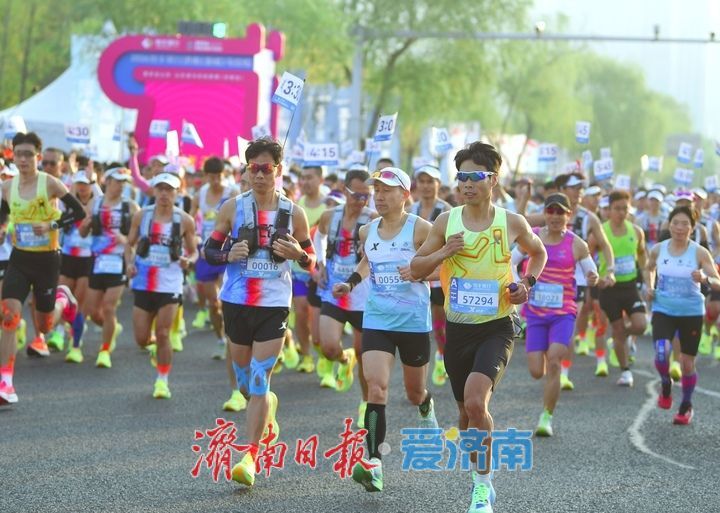 今日开跑！2026泉城马拉松，一场以“为民”为底色的温暖奔赴