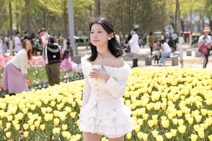 “泉”在济南过五一｜花海经济热度不减