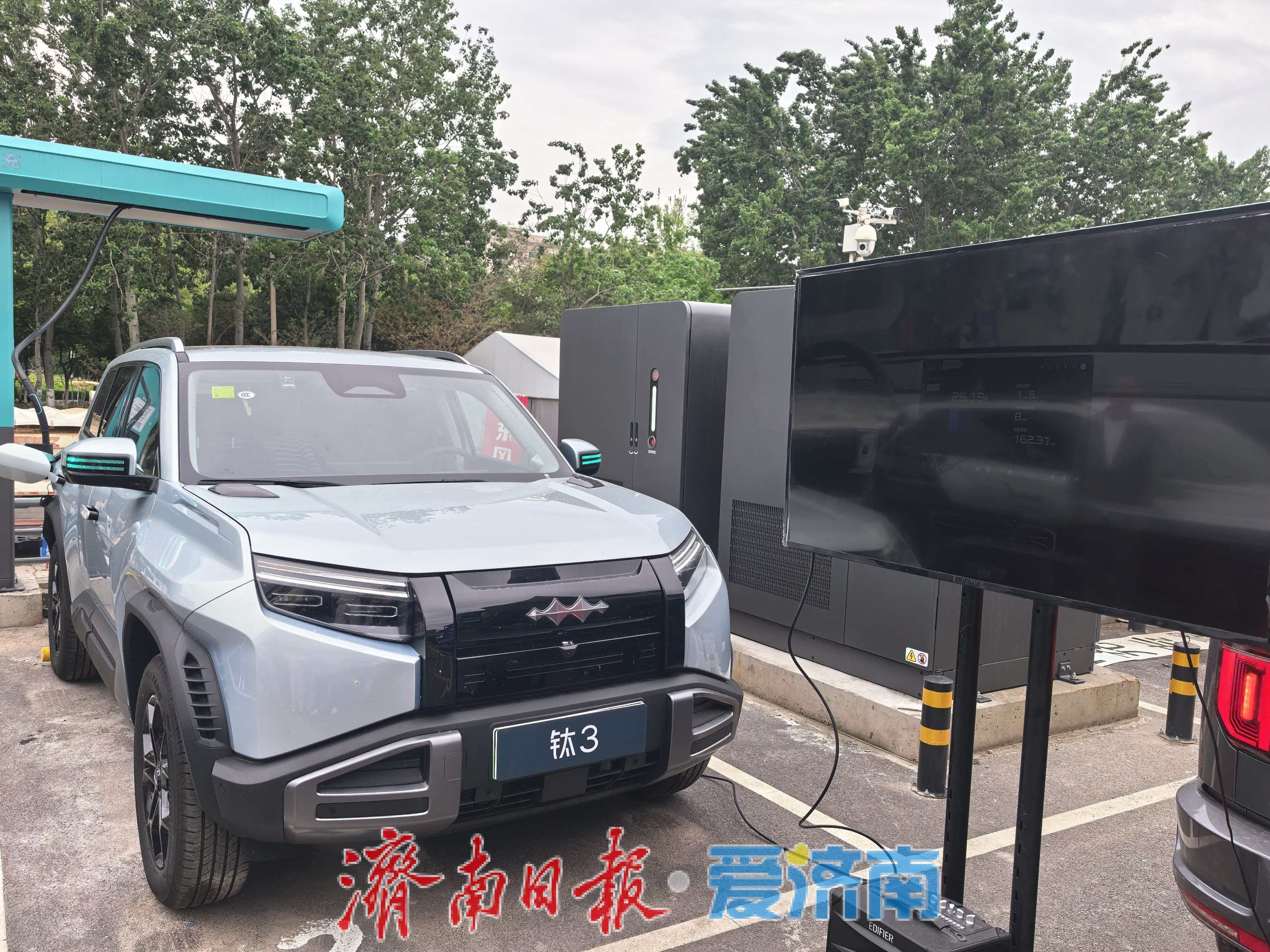 新闻观察：充电桩“占位费”之争本质是规矩成为新矛盾