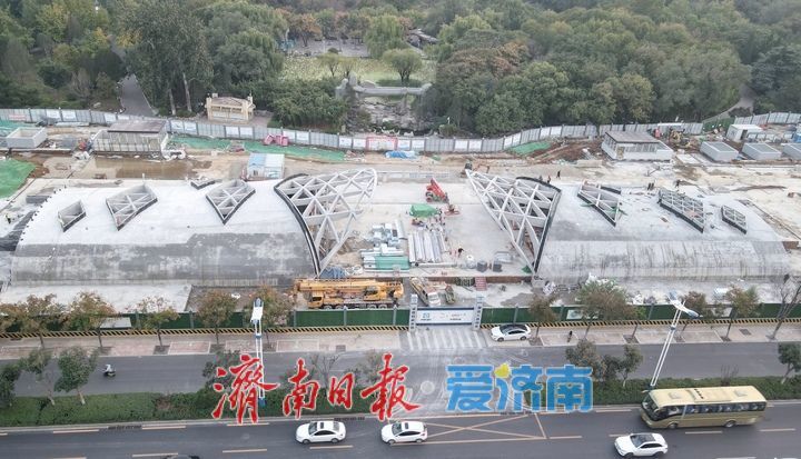 济南轨交4号线最“浅”车站主体结构全部完工