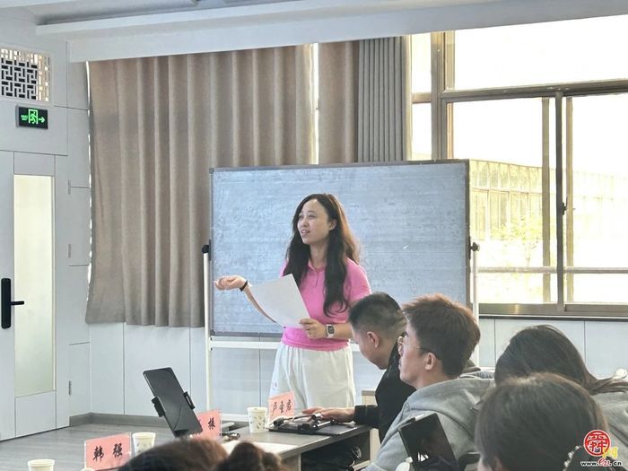 AI赋能学校宣传，科技助力高效提升——市中教育第三协作组AI赋能教育宣传分享会