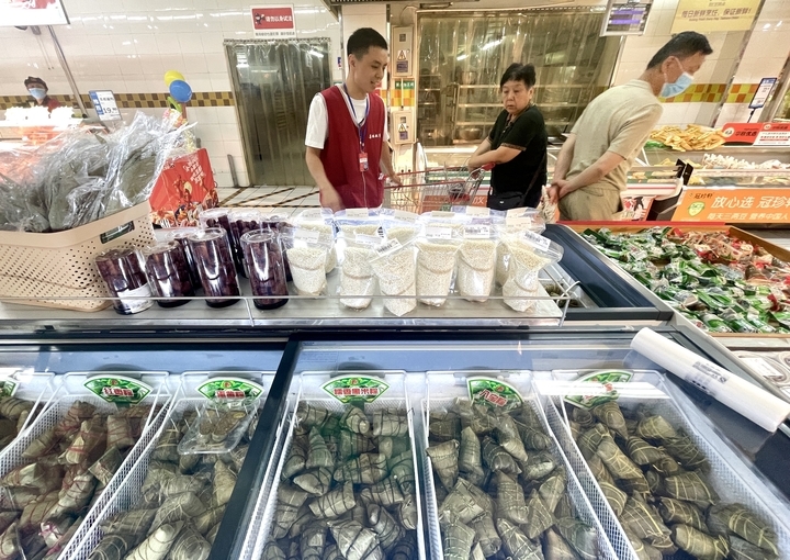 端午节倒计时，济南超市提前“粽飘香”