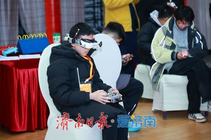 第三届山东省青少年无人机大赛收官 300余名学子竞逐科技梦想