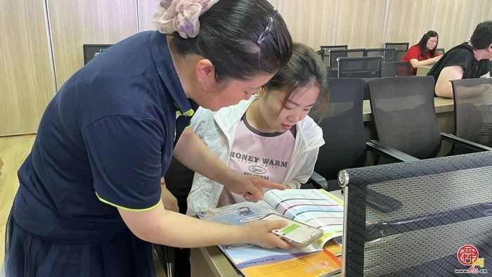 规划今天，成就未来——王舍人街道万象新天社区联合济南市青少年宫万象新天分宫开展学业规划讲座