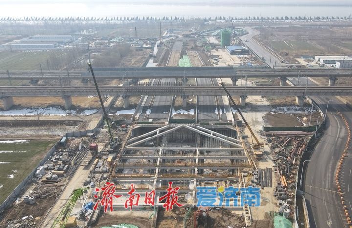 济南黄河济泺路隧道北延工程黄河北岸段建设有序推进