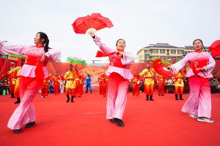 “泉”在济南过大年