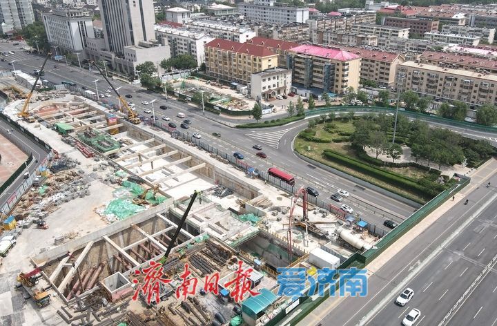 济南轨交4号线最“浅”与最“深”车站提速冲刺，确保年底通车