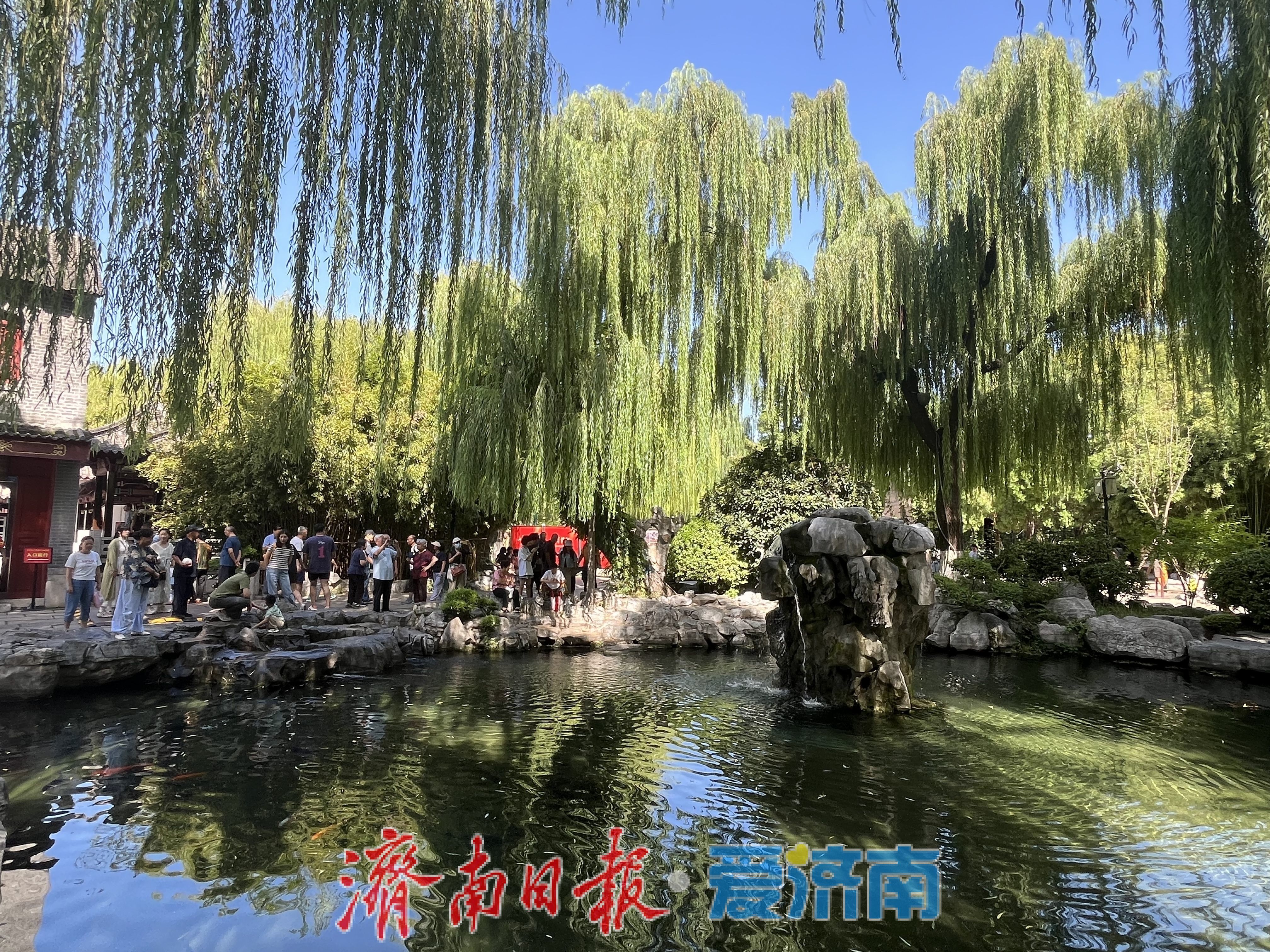 突破29米大关，济南“月牙飞瀑”景观重现，72名泉全面复涌