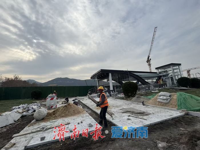 项目强省会｜济南轨交4号线千佛山站雏形初现 出站即享山景便捷可期