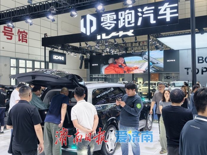 惠民政策激活消费热潮，国产新能源汽车成市场硬核担当