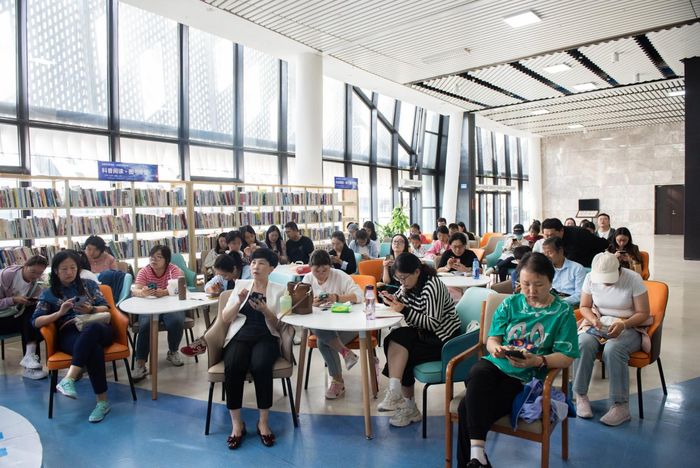 带你零基础玩转4款AI工具！泉民夜校AI视频创作营精彩来袭