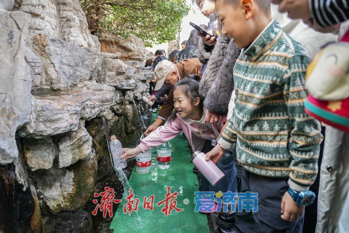 泉在济南过大年丨掬一捧清泉，这个春节 “甜” 到心里