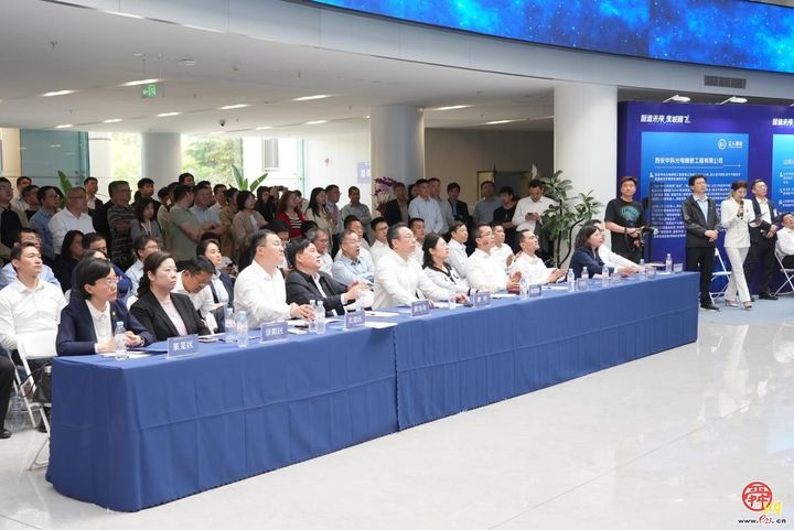 济南市首届机器人产业创新成果展暨供需对接活动成功举行