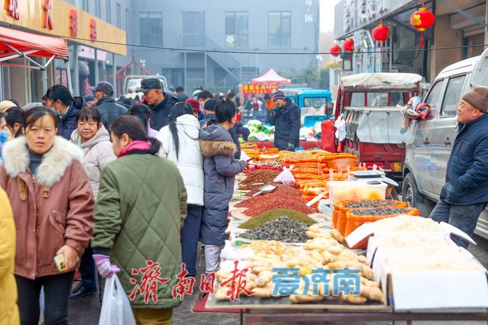 印象济南年集盛况再现，烟火气中迎新春