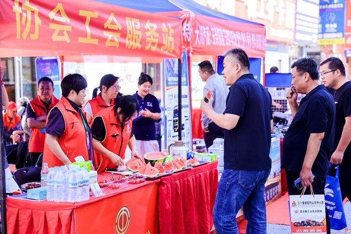 深耕十二载蝶变向全球！第十二届中国（济南）泉利528国际重配展在济启幕