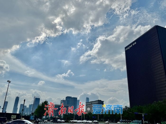 一年四季 泉在济南丨雨后济南夏云奇峰绘美景