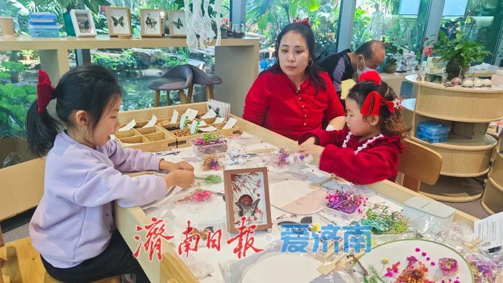 一年四季 泉在济南 