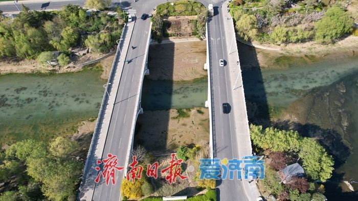 水生态治理成果显著 济南小清河春景如画