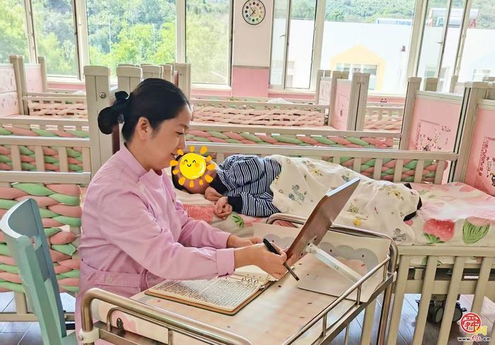 鸣鸣加油！济南市儿童福利院为“福娃”举办18岁成人礼暨生日会